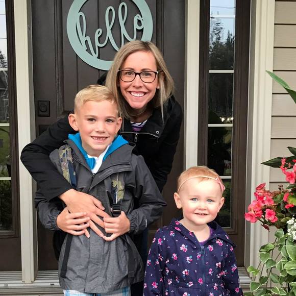 Meet your Posher, Megan - Picture 1 of 1